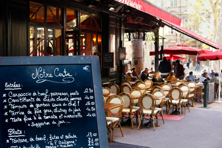 Famous Foods of Paris (A Guide To Paris Food Culture)