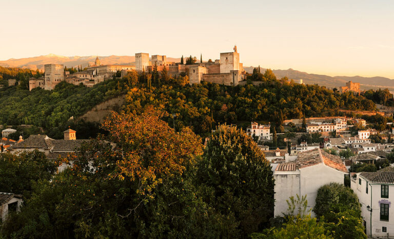 A Guide To The Granada Neighborhood Of Albayzín